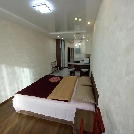 Smart Drahomanova 2а * Киев