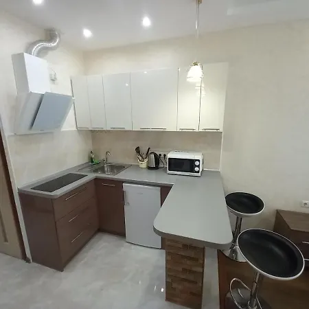 Smart Drahomanova 2а * Киев