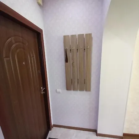 Апартаменты Smart Drahomanova 2а Киев