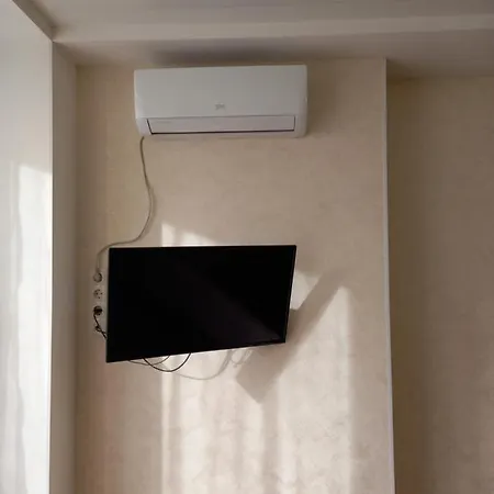 Smart Drahomanova 2а Апартаменты Киев