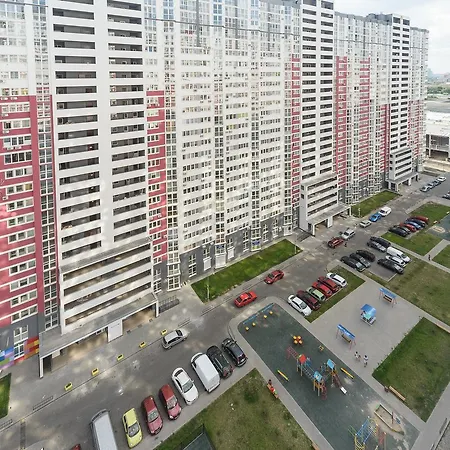 Smart Drahomanova 2а Киев